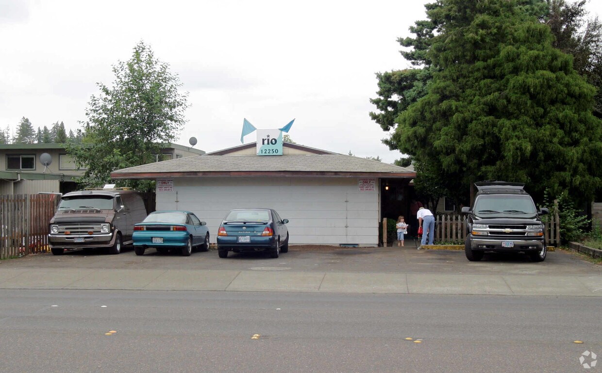 Primary Photo - Rio Apartments