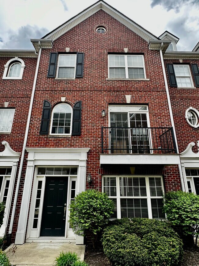 Building Photo - 11921 Riley Dr