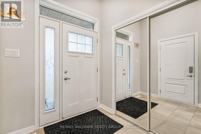 Building Photo - 530 Prominence Way