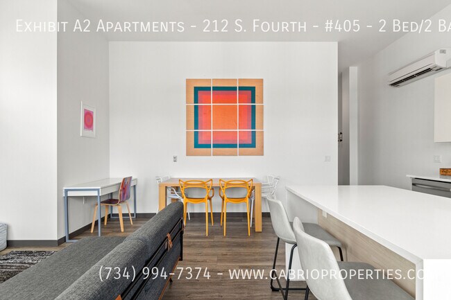 Building Photo - Exhibit A2 Apartments - 212 S. Fourth -#405 - 2 Bed/2 Bath + Balcony