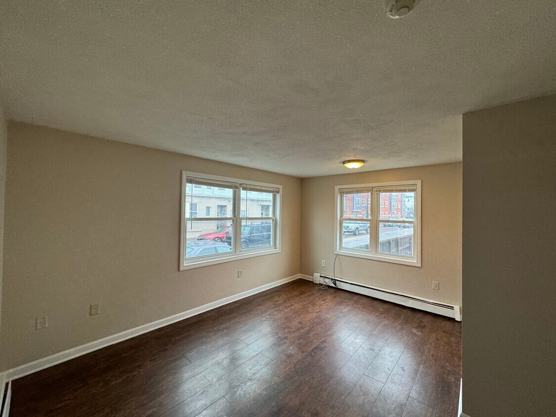 Primary Photo - 138 Franklin St