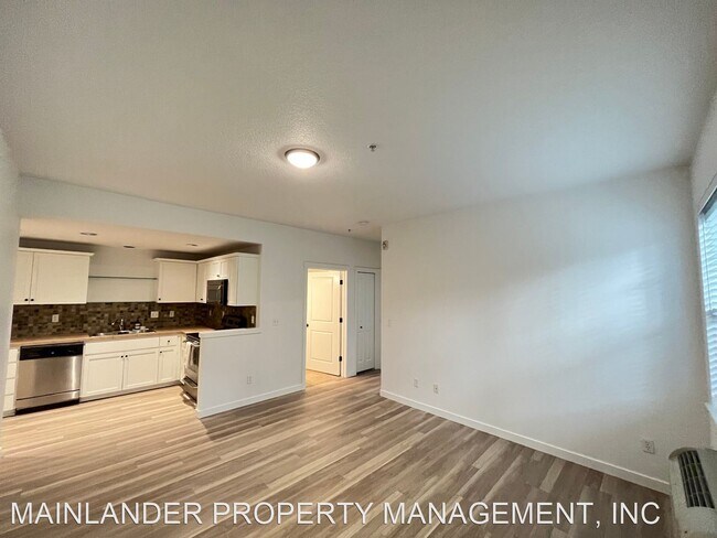 Building Photo - 2 br, 1 bath House - 8852 NE BRENTFORD WAY
