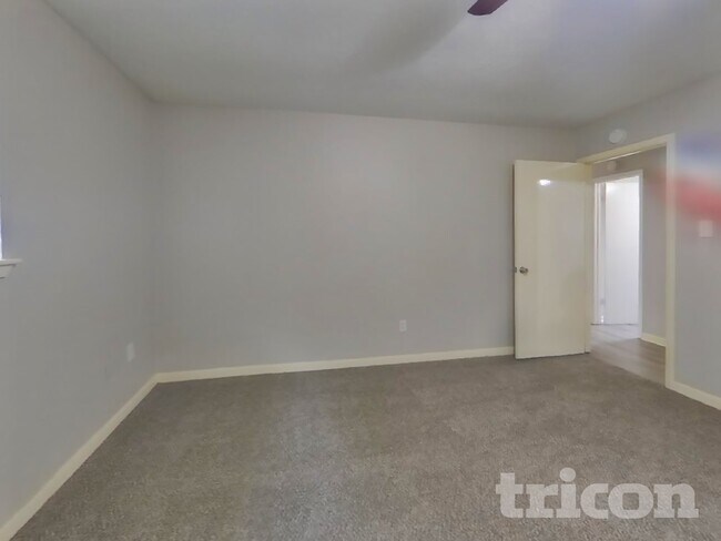 Foto del edificio - 23107 Earlmist Dr