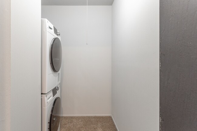 Building Photo - Farmington View Apartments - Farmington Hills, MI