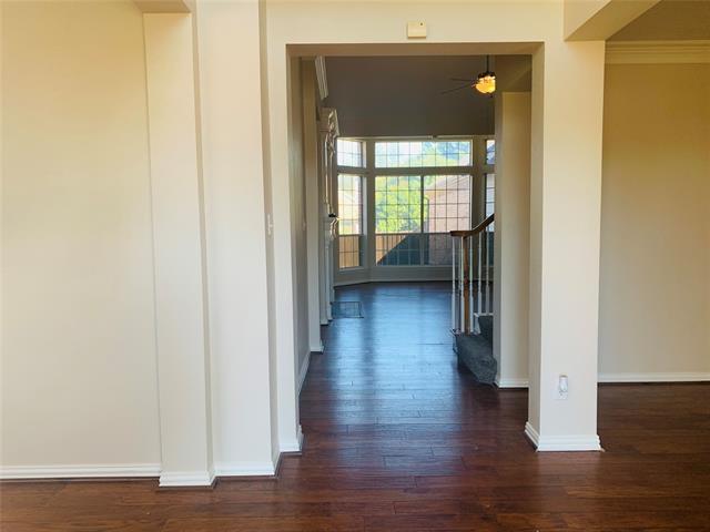 Foto del edificio - 5814 Onion Creek Dr