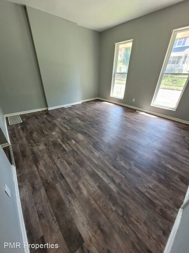 Building Photo - 3 br, 2 bath House - 206 South 14th Street