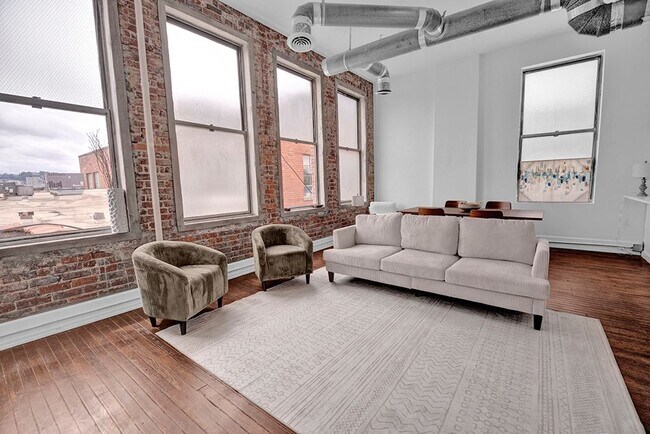 Foto del edificio - 2119 1st Ave N