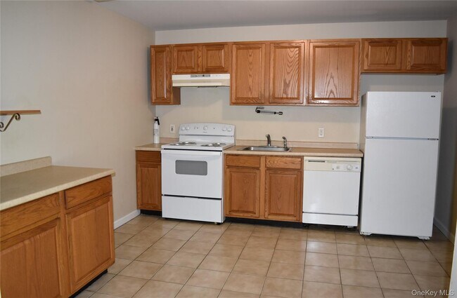 Foto del edificio - 2342 NY-32