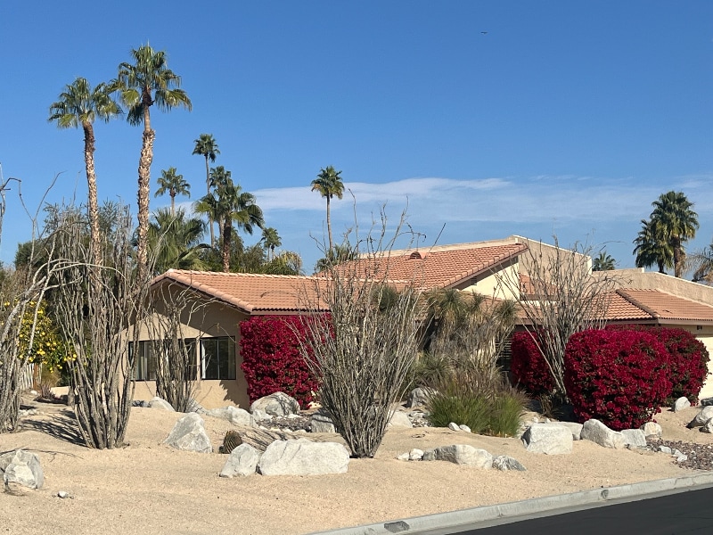 Foto principal - 39199 Sweetwater Dr