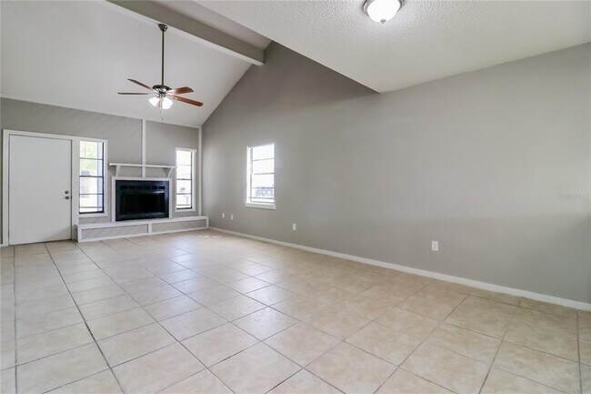 Foto del edificio - 3217 Timberline Rd
