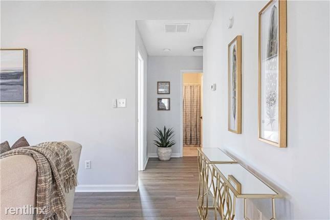 Building Photo - 4 br, 2 bath House - 1412 i Elena Drive