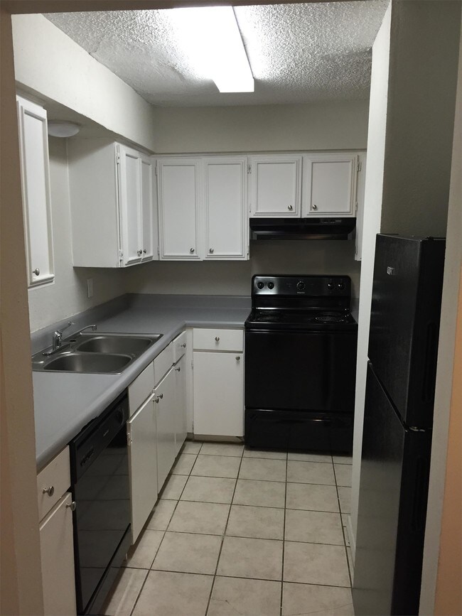 Foto del edificio - 4235 NW Loop 410