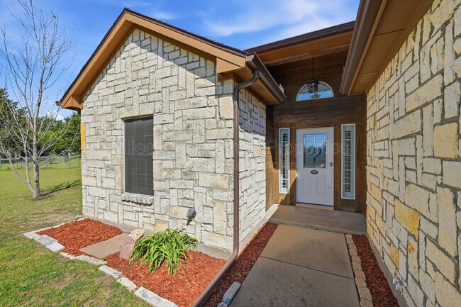 Building Photo - 2705 Cedar Park Dr