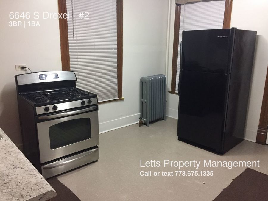 Foto principal - 6646 S Drexel Ave