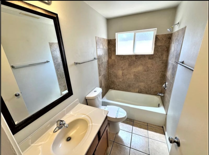 Foto del edificio - 513 E Fremont Dr