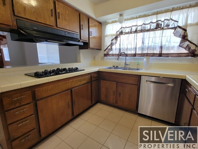Foto del edificio - Charming 3 bed 2 bath home in Santa Maria