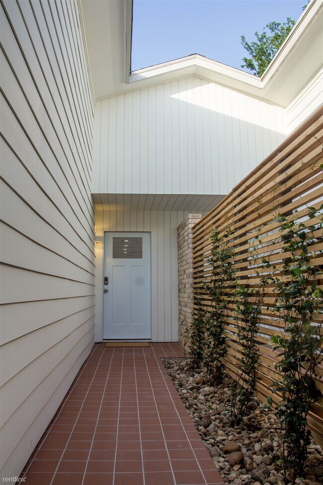 Foto del edificio - 1909 Townesouth Cir