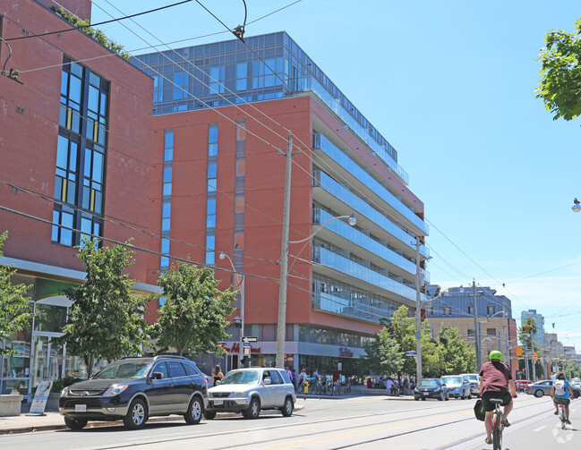 Building Photo - OneCole Condominiums