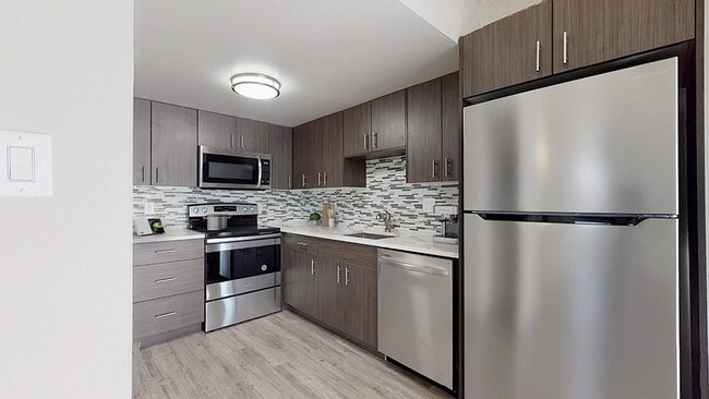 Building Photo - Dolphin