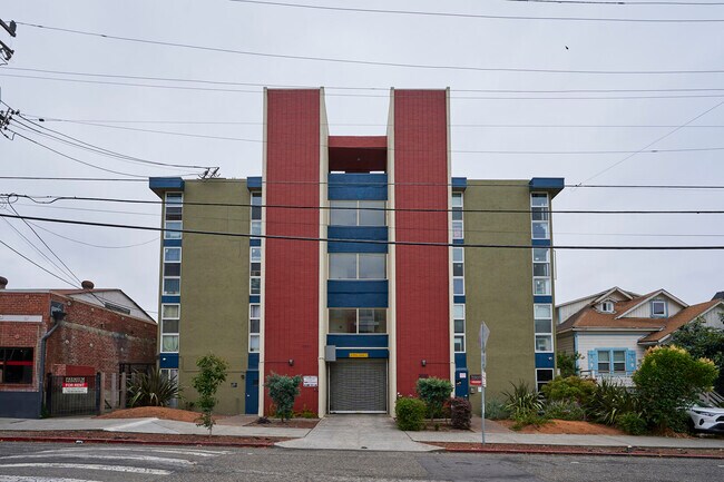 Building Photo - 2020 Channing Way