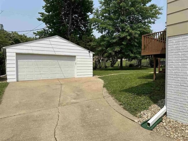 Foto del edificio - 3006 Stanford Ave