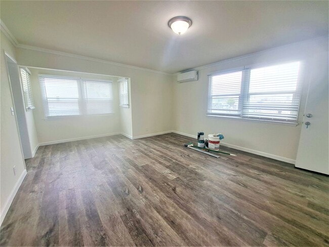 Photo - 1307-1309 Apartment