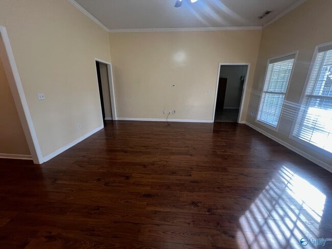 Foto del edificio - 108 Ann Bradley Dr