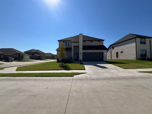 Foto del edificio - 5 Bedroom Single Family Home in McKinney
