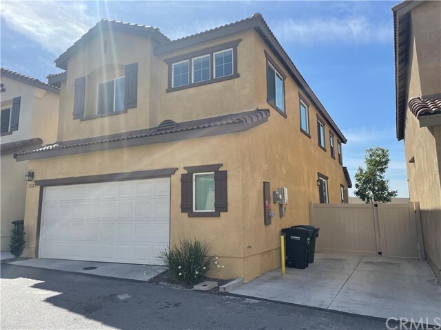 Foto del edificio - 2123 Lavender Ln