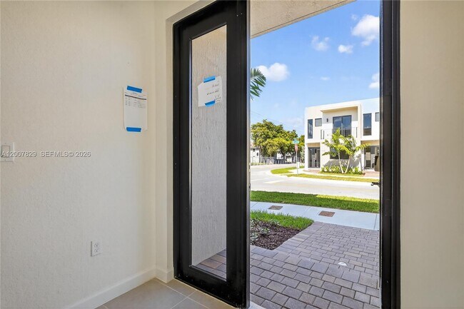 Building Photo - 13883 SW 262nd St