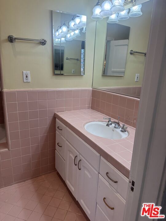 Foto del edificio - 4116 Garthwaite Ave