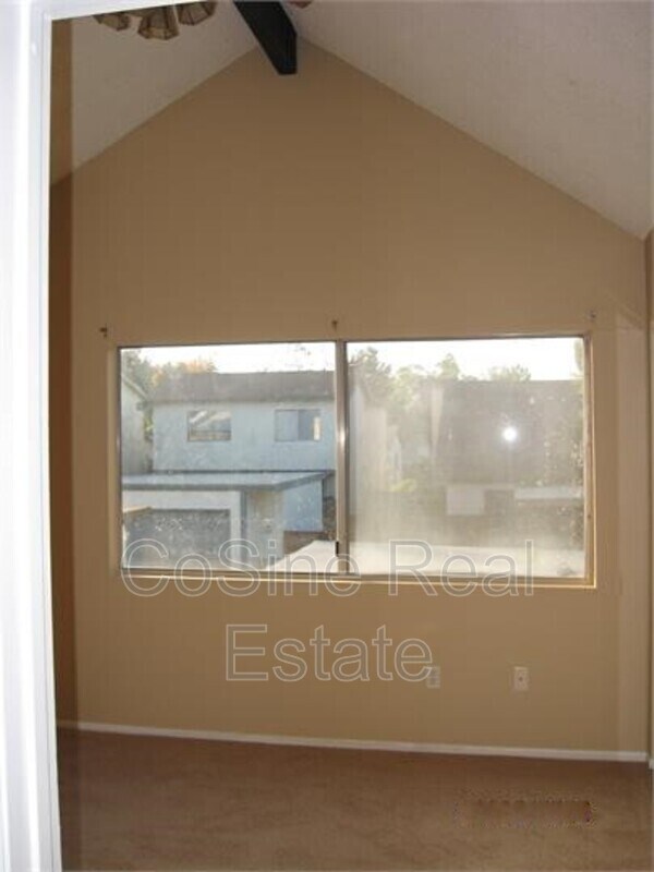 Building Photo - 10695 Esmeraldas Dr