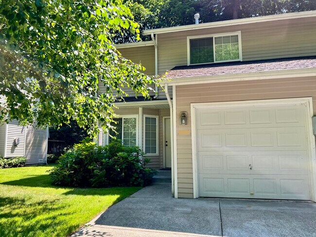 3 bed 2.5 bath with attached garage - 234 SW Moorea Ln