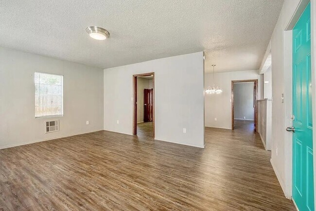 Foto del edificio - 3225 NW 14th St