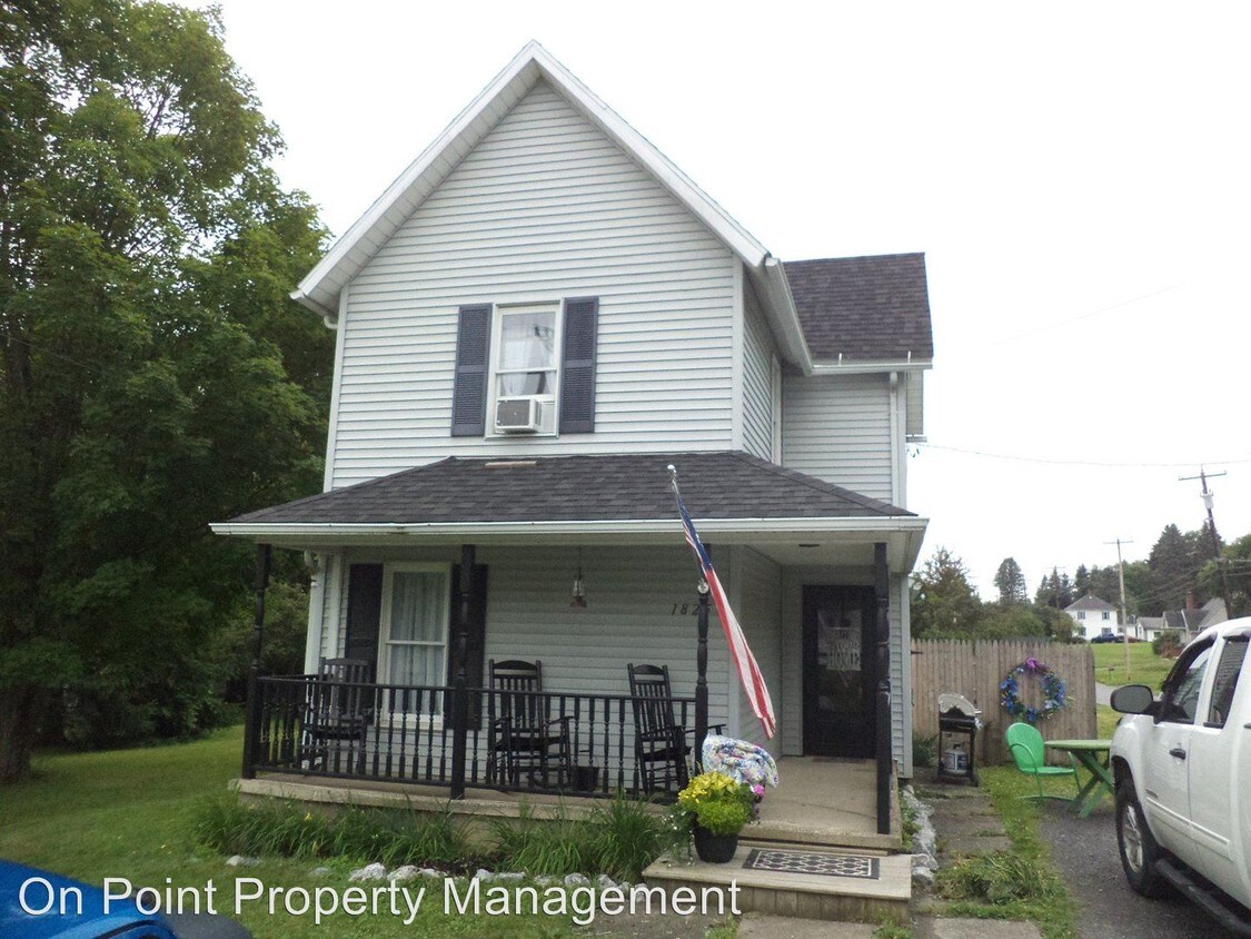 Primary Photo - 3 br, 1 bath House - 1825 Johnson St