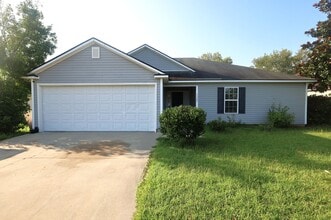 Building Photo - 5307 Vine Dr
