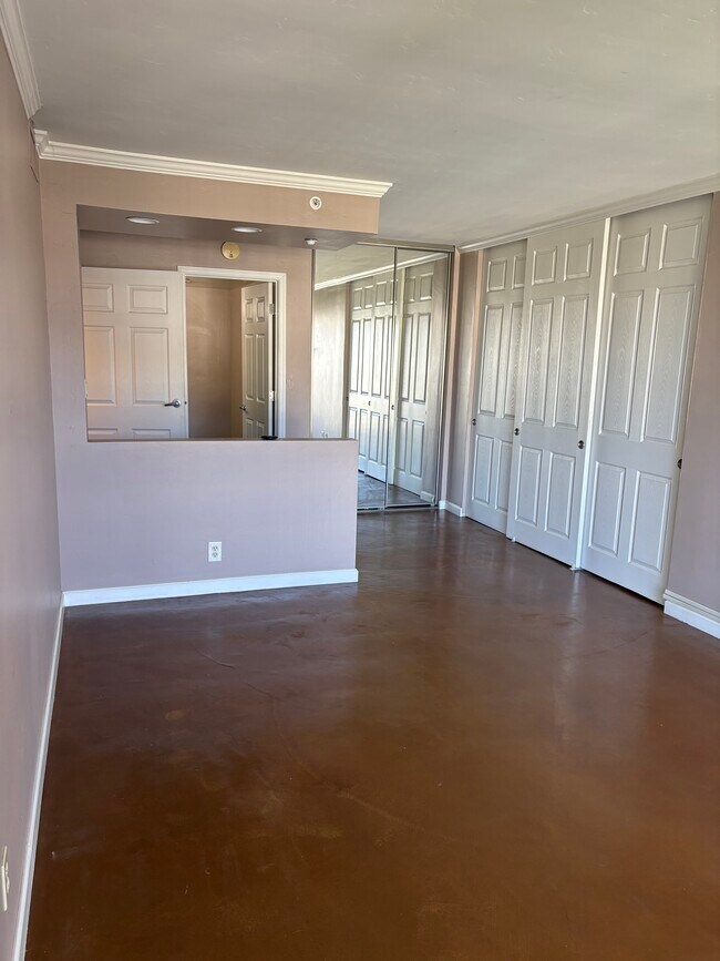 Dormitorio principal con armario de 5 puertas - armario a medida - 500 N St