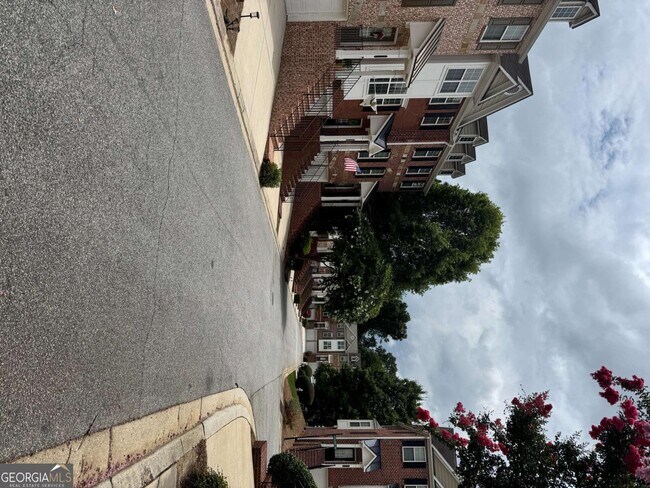 Foto del edificio - 5311 Concordia Pl