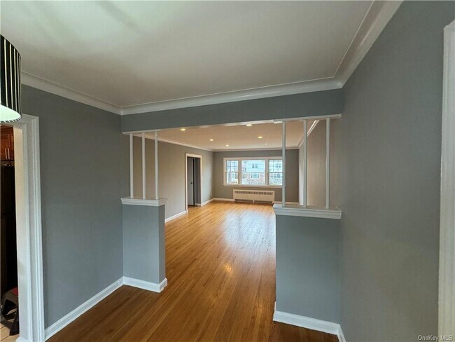 Building Photo - 677 Kimball Ave