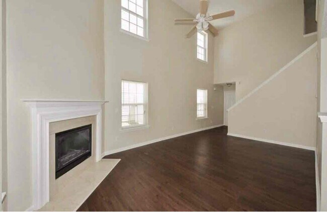 Foto del edificio - 3455 Carriage Chase Rd