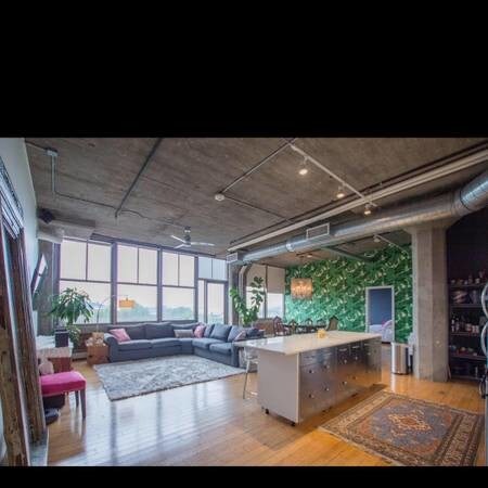 Foto principal - 158 Porter St