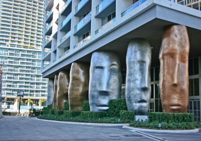 Foto del edificio - 485 Brickell Ave