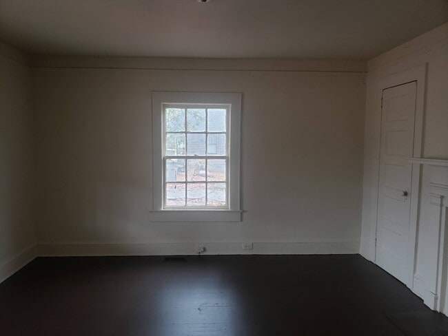 Foto del edificio - 1720 W Parker Rd