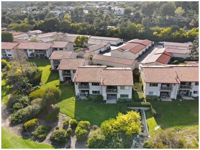 Foto del edificio - GORGEOUS VIEW CONDO ON THE GOLF COURSE!!!