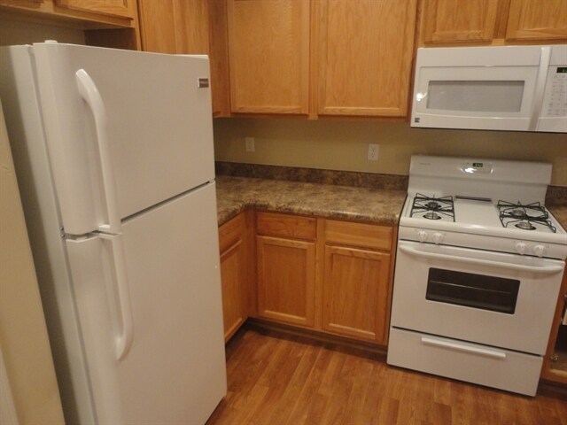 Building Photo - 3713 W Avenida Fria