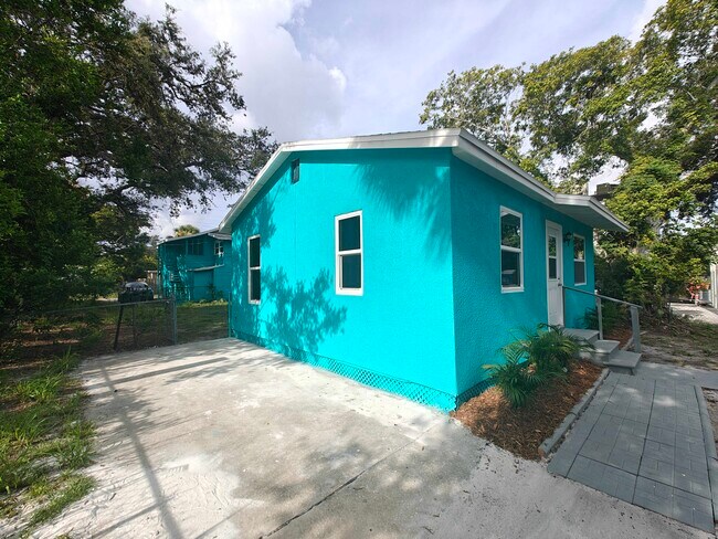 Foto del edificio - 3454 14th Ave S