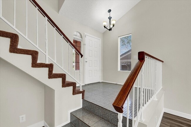 Building Photo - 8921 Beach Front Dr