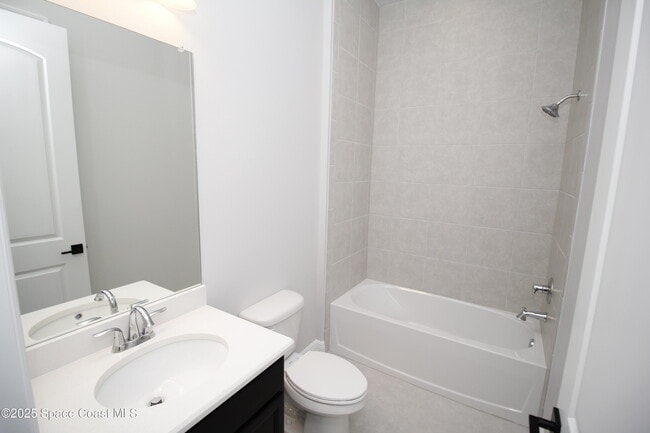 Building Photo - 2485 Musette Aly