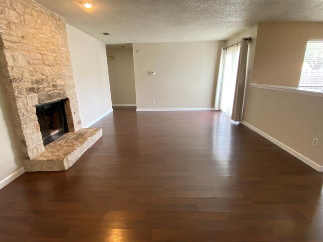 Building Photo - 12708 Europa Ln