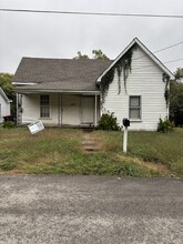 Building Photo - 1012 N 12th Ave Building Photo - 1012 N 12th Ave